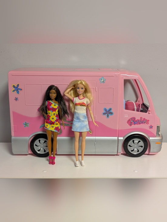 Barbie Other - Vintage 2006 Barbie Hot Tub Party Bus Camper 2 Barbie Dolls *Please Read*